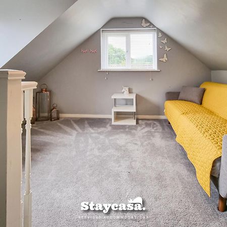 Tranquil Annex With Hidden In Beautiful Setting Hotel Bredbury Bagian luar foto